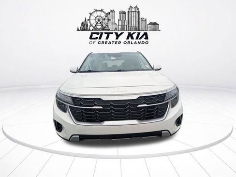 Certified 2026 Kia Seltos LX FWD image 9