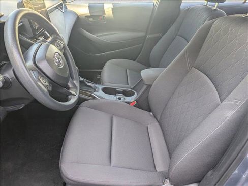 Used 2025 Toyota Corolla LE image 14