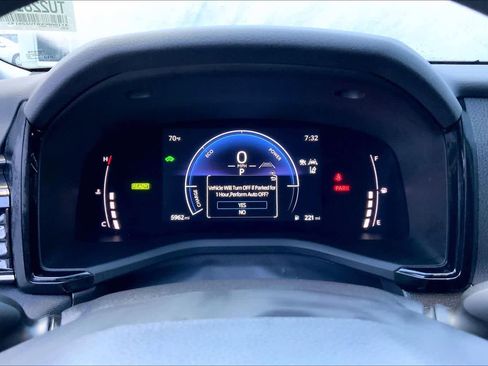 Used 2026 Toyota Camry LE image 25