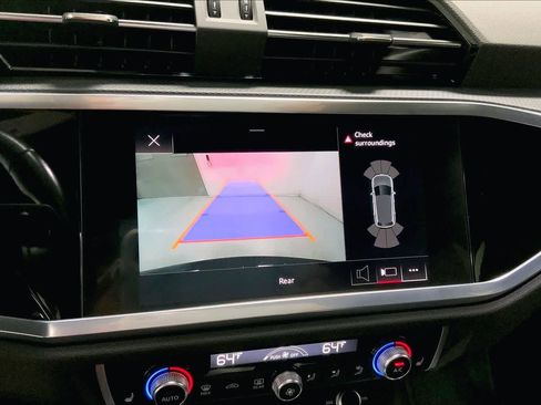 Used 2022 Audi Q3 2.0T Premium w/ Convenience Package image 26