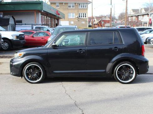 Used 2012 Scion xB image 9