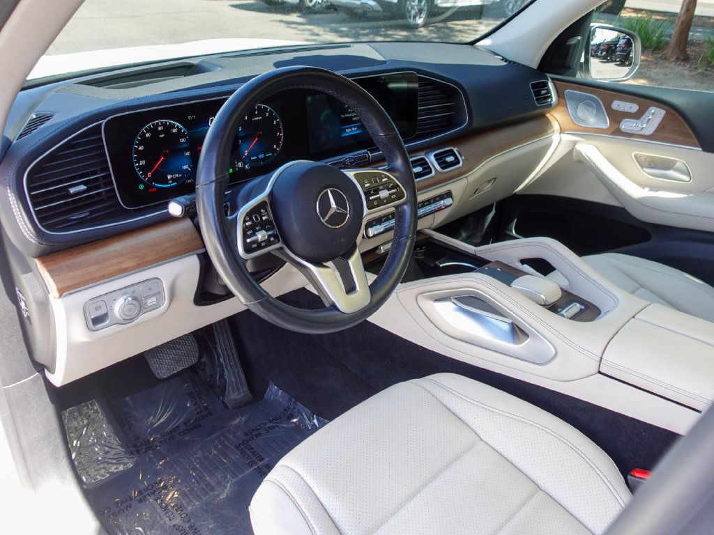 Used 2021 Mercedes-Benz GLS 450 4MATIC image 12