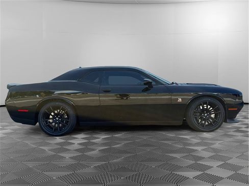 Used 2021 Dodge Challenger R/T Scat Pack w/ Dynamics Package image 6