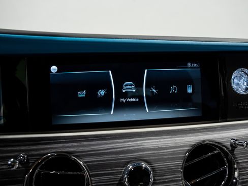 Used 2024 Rolls-Royce Ghost AWD/4WD image 54