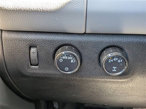 Used 2022 Chevrolet Colorado W/T w/ WT Convenience Package image 25