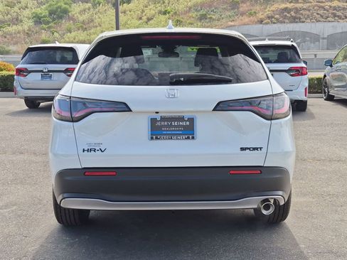 New 2026 Honda HR-V Sport image 10