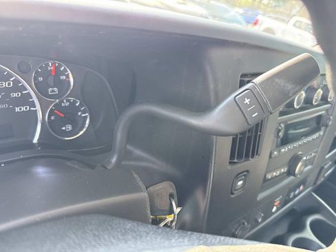 Used 2019 Chevrolet Express 2500 w/ Driver Convenience Package RWD image 27