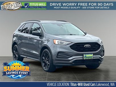 Used 2022 Ford Edge SE w/ Black Appearance Package