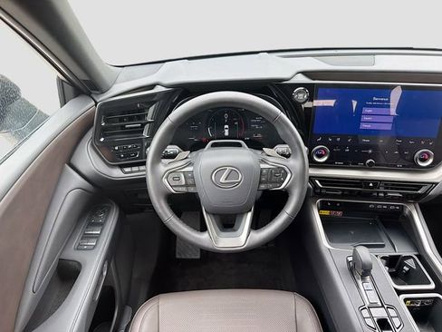 Used 2025 Lexus TX 350 AWD w/ Technology Package image 18