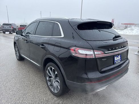 Used 2022 Lincoln Nautilus Reserve image 5