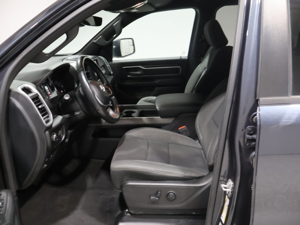 Used 2020 RAM 1500 Big Horn AWD/4WD image 11