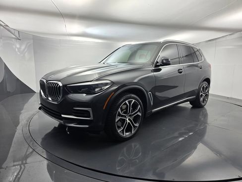Certified 2023 BMW X5 sDrive40i w/ Premium Package RWD image 8
