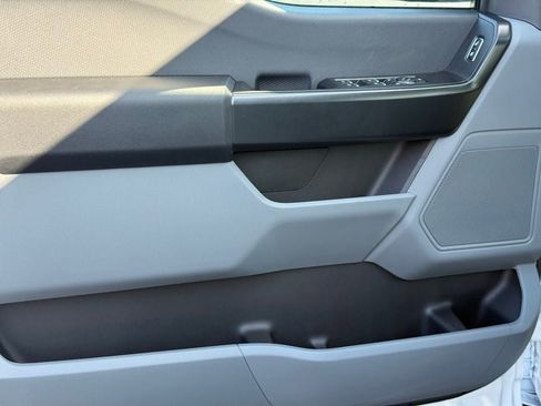New 2025 Ford F150 XL AWD/4WD image 17