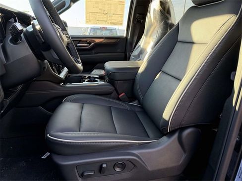 New 2026 GMC Yukon Elevation image 6