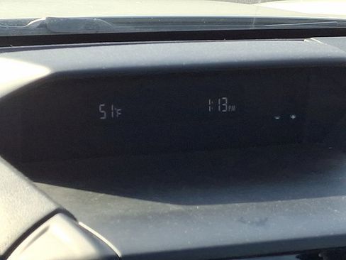 Used 2023 Subaru Forester Premium image 19