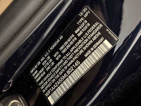 Used 2021 Porsche Macan image 22