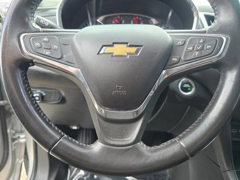 Used 2019 Chevrolet Equinox LT AWD/4WD image 35