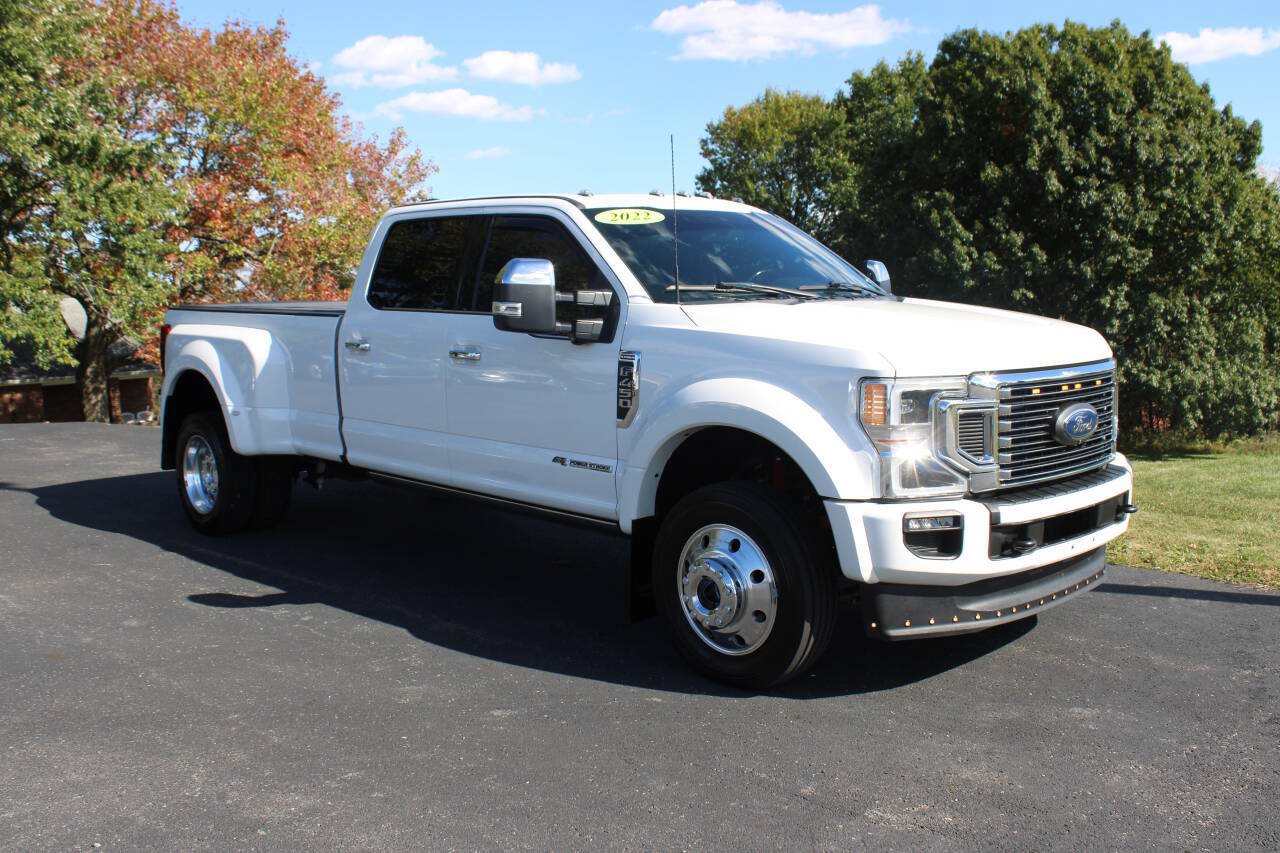 Used 2022 Ford F450 Platinum AWD/4WD image 1