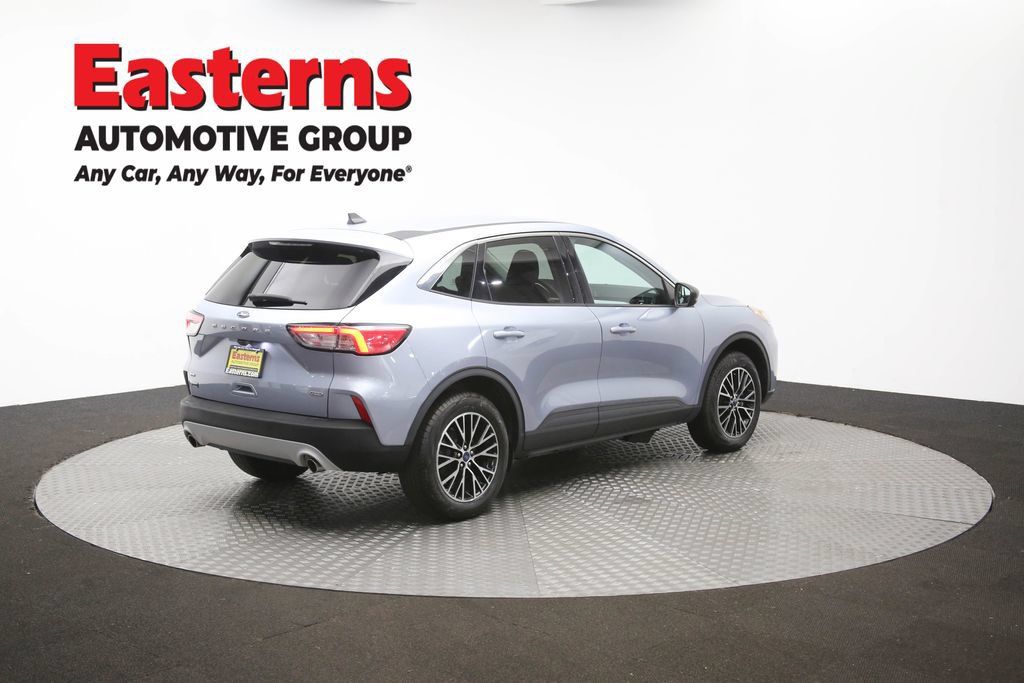Used 2022 Ford Escape SE w/ Convenience Package FWD image 44