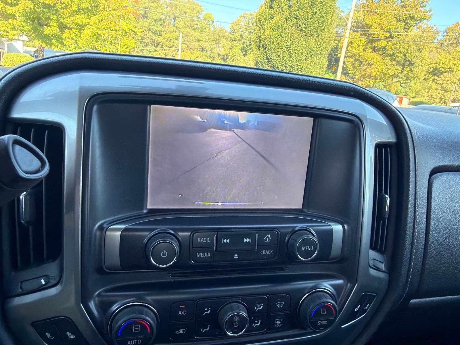 Used 2014 Chevrolet Silverado 1500 LTZ AWD/4WD image 19