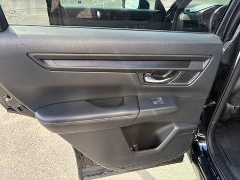 Used 2025 Honda CR-V Sport-L image 28