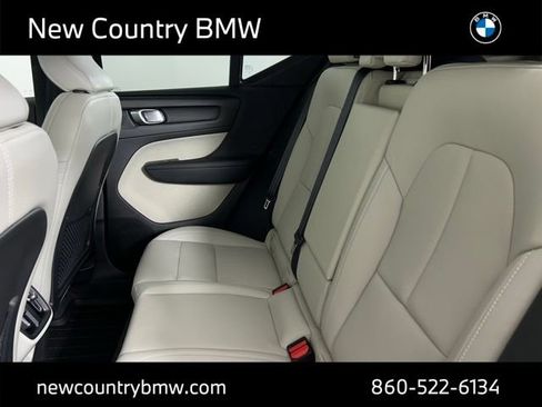 Used 2019 Volvo XC40 T5 Inscription AWD/4WD image 22