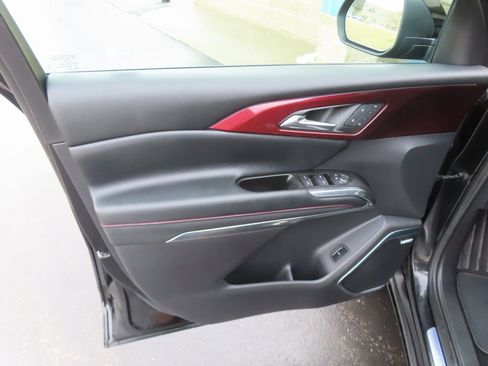 Certified 2024 Chevrolet Traverse RS image 29