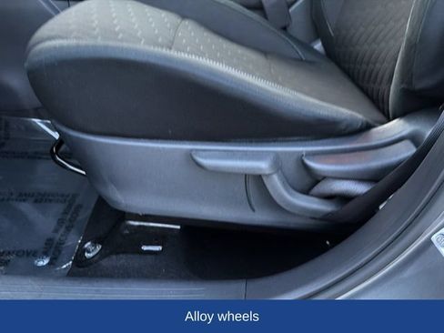 Used 2024 Nissan Kicks SV FWD image 21
