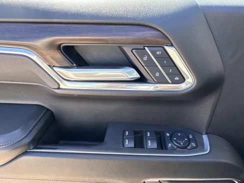 Used 2025 GMC Sierra 1500 SLT image 20