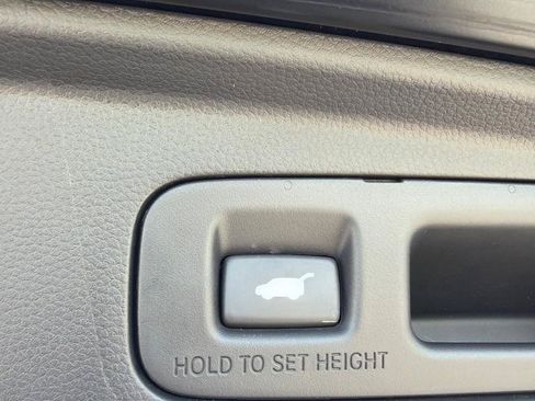 Used 2025 Honda CR-V EX-L image 33
