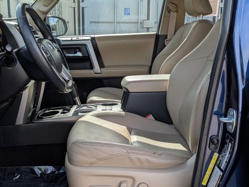 Used 2016 Toyota 4Runner Limited RWD image 21