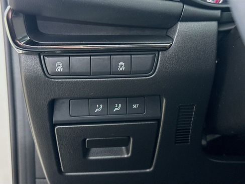 Used 2023 MAZDA MAZDA3 s image 6