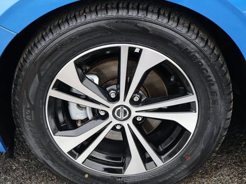 Used 2023 Nissan Sentra SV image 5