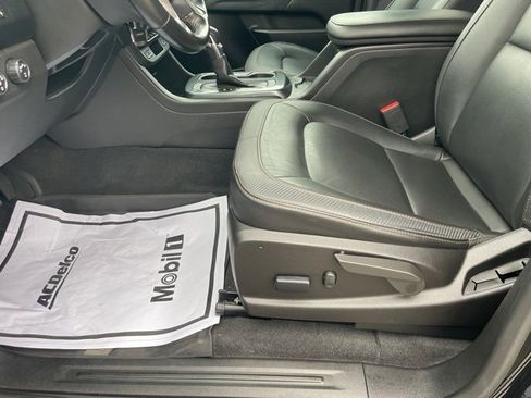 Used 2022 GMC Canyon AT4 image 12