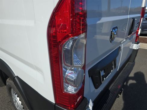 New 2026 RAM ProMaster 2500 w/ Safety Group image 32