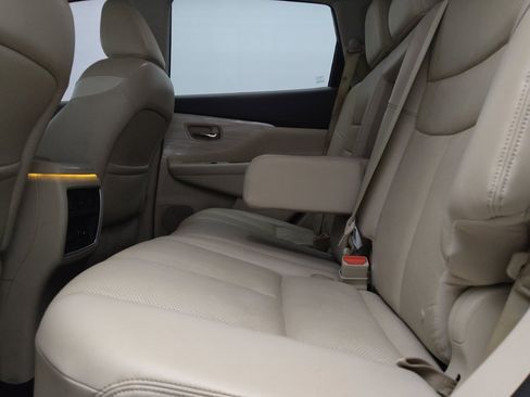 Used 2017 Nissan Murano Platinum w/ Platinum Technology Package FWD image 18