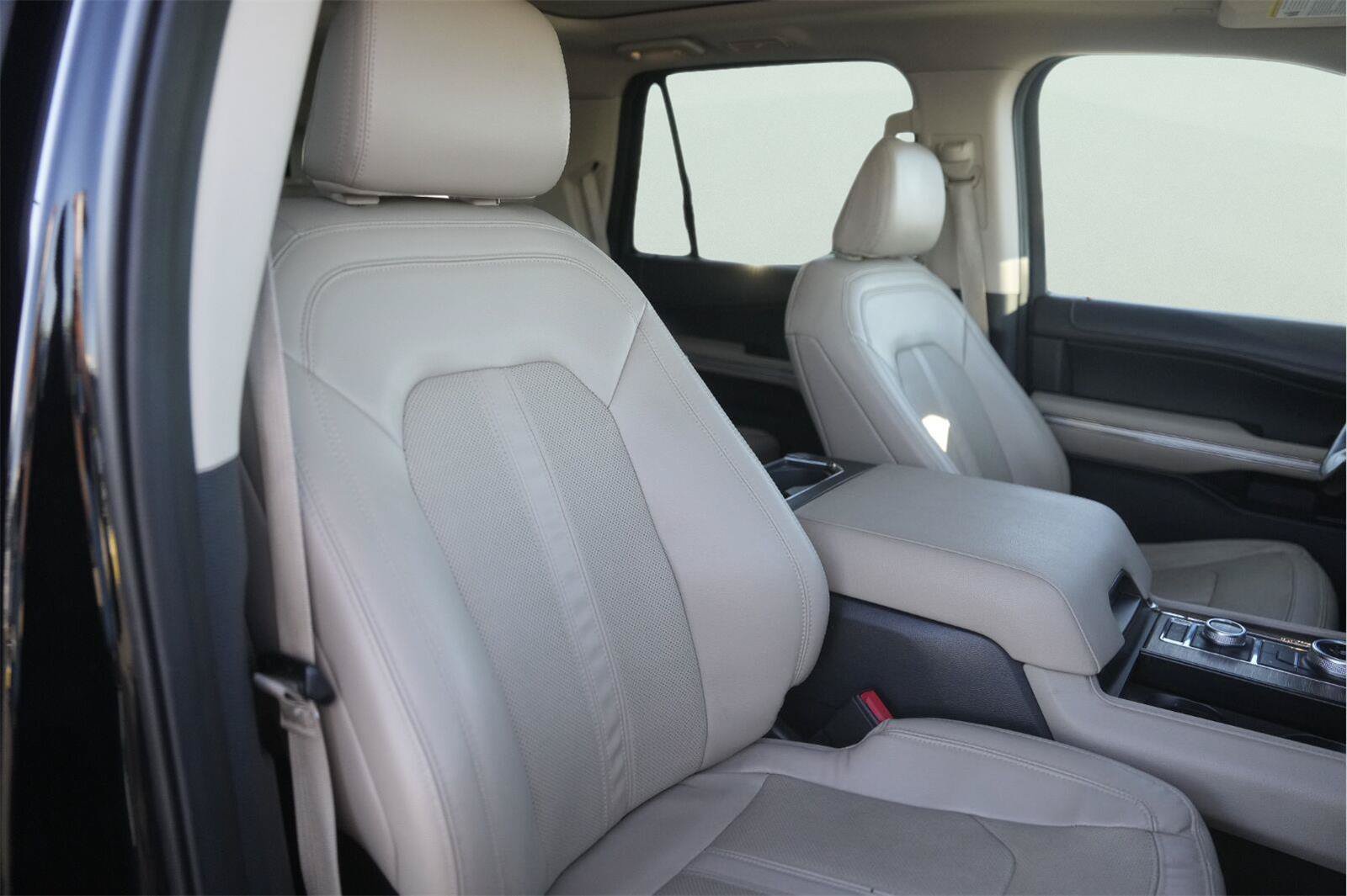Used 2023 Ford Expedition Limited AWD/4WD image 22