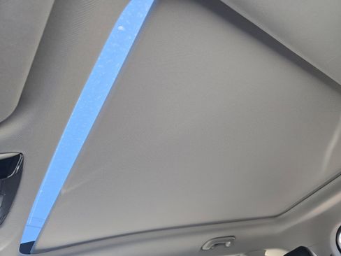 New 2026 Kia Sorento S w/ S Panoramic Sunroof Package image 18