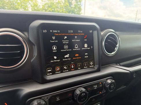 Used 2022 Jeep Wrangler Unlimited Rubicon 4xe AWD/4WD image 30