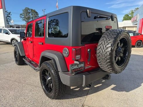 Used 2017 Jeep Wrangler Unlimited Sport image 8
