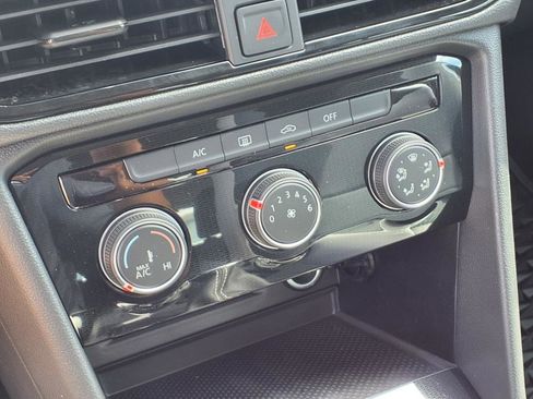 New 2025 Volkswagen Taos S image 16