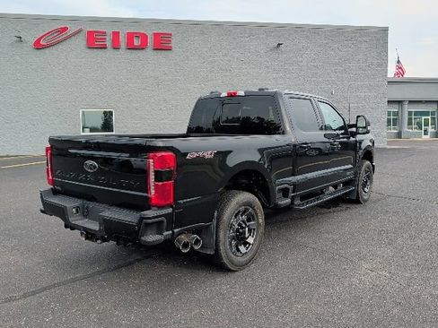 Used 2023 Ford F250 Lariat w/ Lariat Ultimate Package AWD/4WD image 14