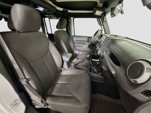 Used 2017 Jeep Wrangler Unlimited Sport w/ Quick Order Package 23S image 24