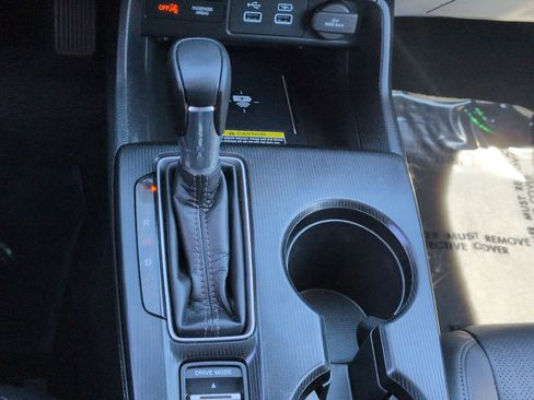 Used 2024 Honda Civic Touring image 26