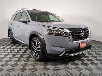 Certified 2025 Nissan Pathfinder Platinum