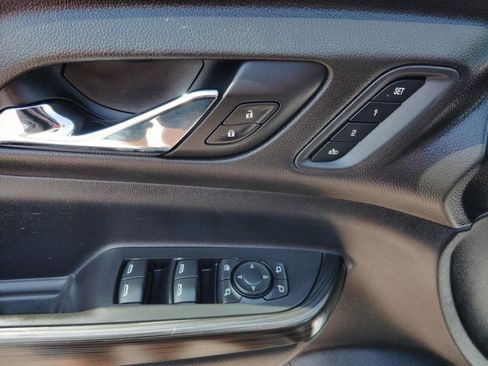 Used 2020 GMC Acadia SLT w/ Premium Package AWD/4WD image 13