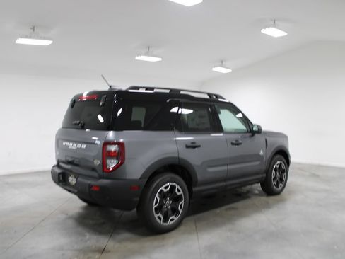 New 2026 Ford Bronco Sport Outer Banks AWD/4WD image 8