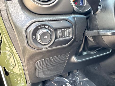 Certified 2021 Jeep Wrangler Unlimited Sport AWD/4WD image 30