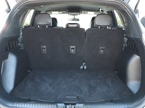 Used 2025 Ford Escape ST-Line FWD image 10