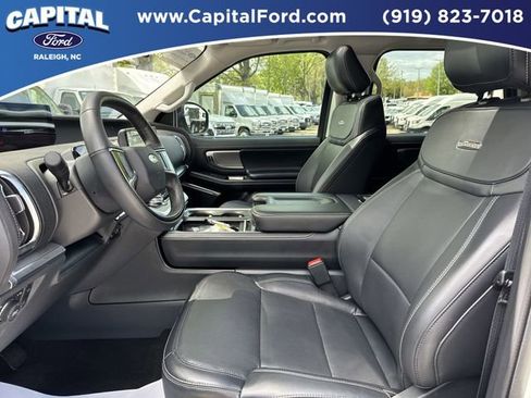 New 2025 Ford Expedition Max Platinum image 23